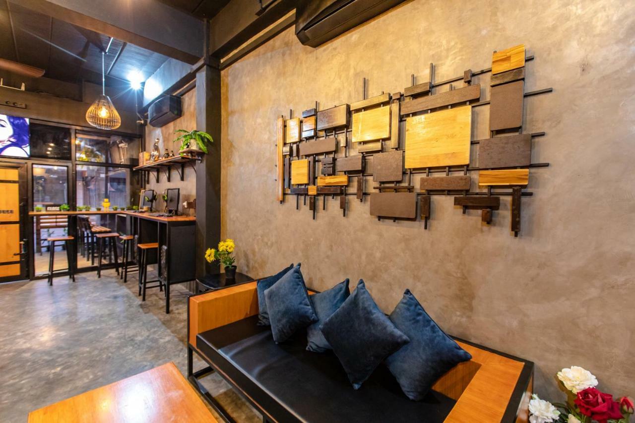 Phuket The Z Nite Hostel מראה חיצוני תמונה