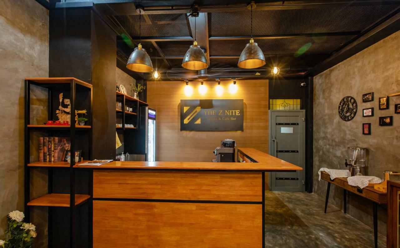 Phuket The Z Nite Hostel מראה חיצוני תמונה